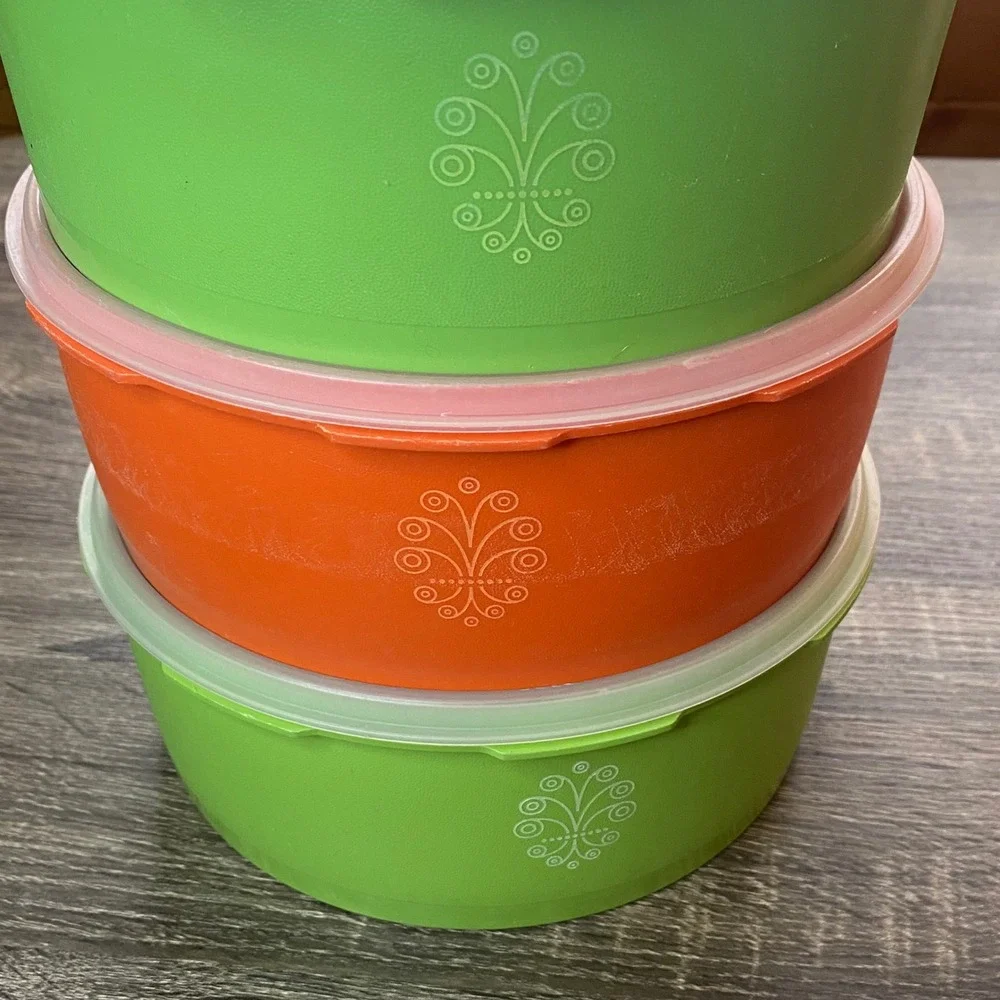 Vintage Tupperware Servalier Nesting Bowls Set of 3 Orange Lime‎ Green Lids